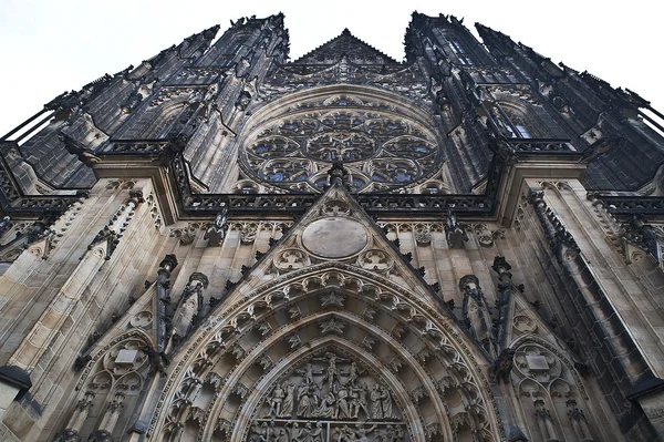 St. Vitus Cathedral in Prague — Stock Photo, Image