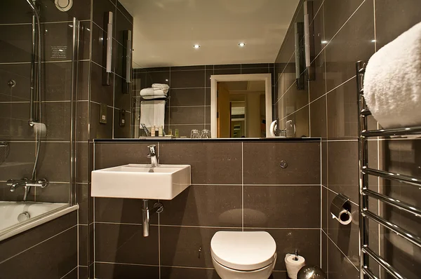 banyo iç