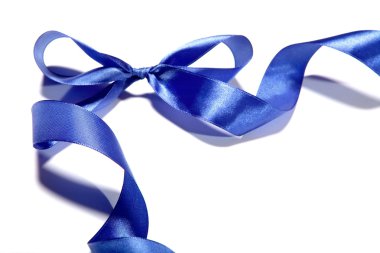 kumaş şerit mavi ve beyaz arka plan üzerinde yay