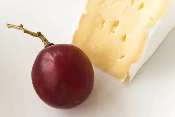 Sýr. hermelín a hrozny — Stock fotografie