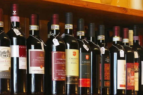 Сан Гіміньяно, Тоскана, Італія, вино — стокове фото