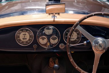 Modena, İtalya, Aralık 2021, MEF Ferrari Müzesi doğum evi Enzo Ferrari, Ferrari 166 Barchetta, yıl 1948, detay