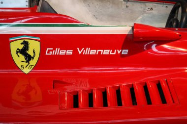 Nonantola (Modena) İtalya, Temmuz 2022 - Ferrari 312 T4 (1979) Kanadalı sürücü Gilles Villeneuve 'un Giacobazzi Müzesi ve Koleksiyonu' nda kullandığı klasik otomobil