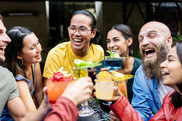 Millennial people having fun while social gathering together at weekend party — Foto de Stock