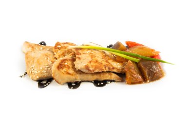 ızgara tavuk göğsü. beyaz izole