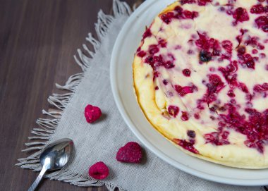 ev yapımı cheesecake. rustik tarzı