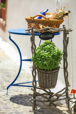 santorini Yunan sokaklarda küçük şirin Yunan detayları