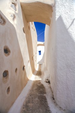 emporio santorini, Yunanistan eski geleneksel Beyaz Saray'la güzel döşeli cadde