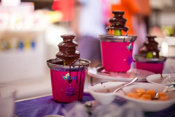 Fondue de chocolate para niños —  Fotos de Stock