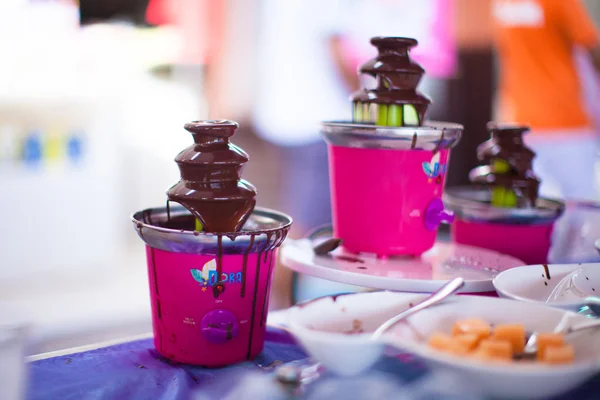 Chocolate fondue for kids — Stock Photo, Image