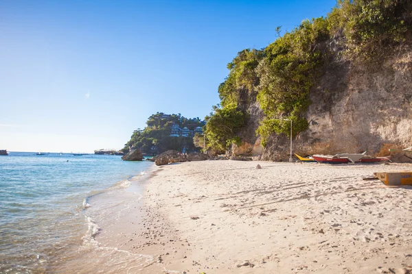 Spiaggia tropicale perfetta con acqua turchese a Boracay — Foto Stock