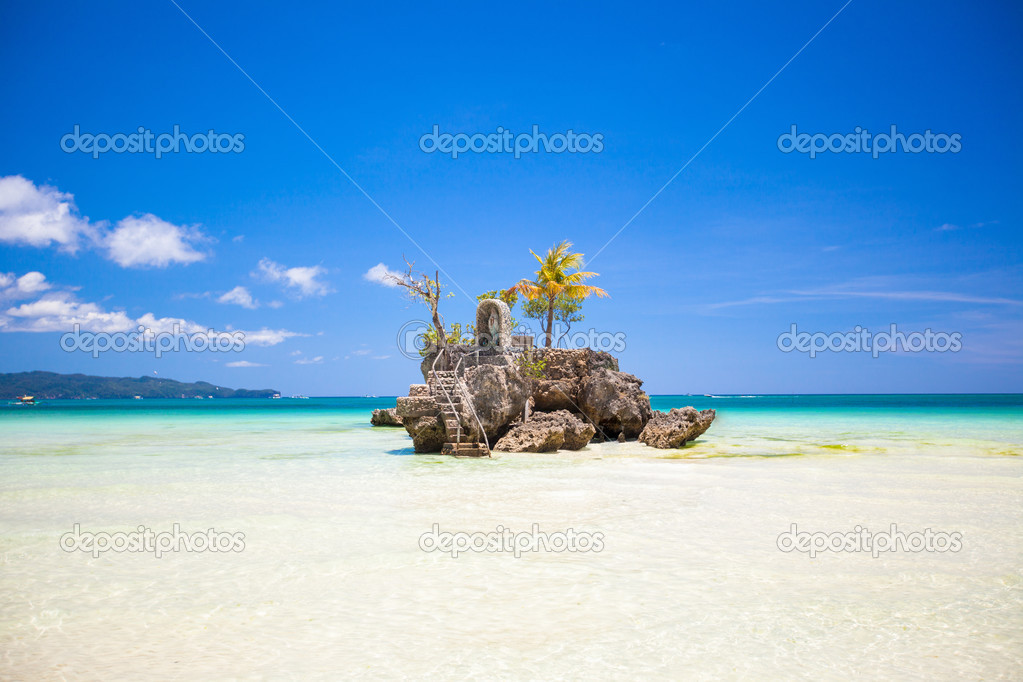 Perfect tropical beach with turquoise water and white sand beaches in Phillipines