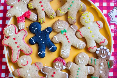 hüzünlü bir closeup Noel gingerbread yanmış