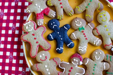 hüzünlü bir closeup Noel gingerbread yanmış