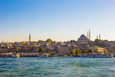eski şehir ve güzel Camii istanbul'da