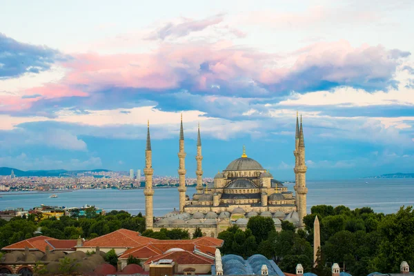 Sultan Ahmet moskén i Istanbul, Turkiet, Sultanahmet distriktet — Stockfoto