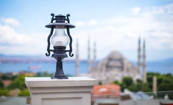 美丽的景色，从酒店的露台的蓝色清真寺 — 图库照片