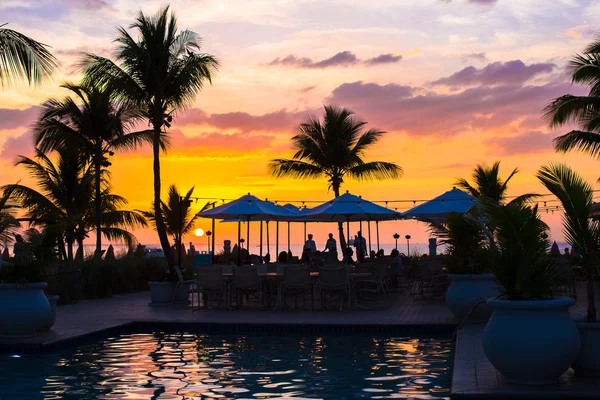 Bellissimo tramonto a Providenciales su Turchi e Caicos — Foto Stock