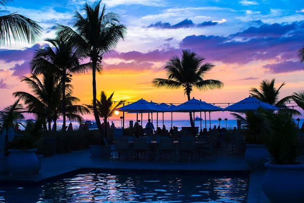 Belo pôr do sol em Providenciales em Turks e Caicos — Fotografia de Stock