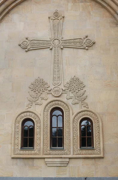 Igreja parede e janelas — Fotografia de Stock