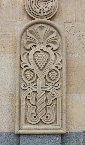 Барельеф с грузинским орнаментом Лицензионные Стоковые Фото