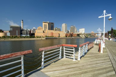 Saint paul manzarası şeklinde harriet adada marina, St paul, minnesota, ABD