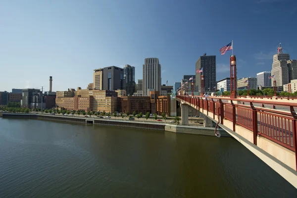 Saint Paul skyline form Wabasha Street Freedom Bridge, Saint Paul, Minnesota — Stock Photo, Image