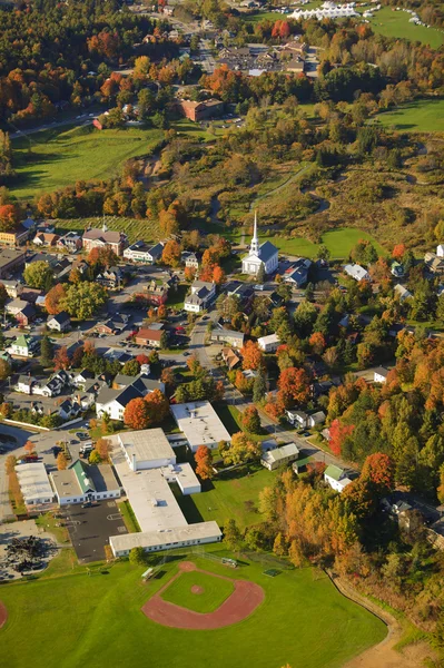 Veduta aerea della città rurale di vermont. — Foto Stock