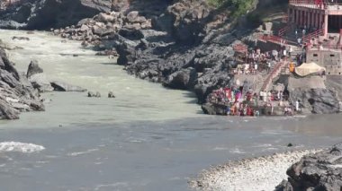 Ganj kaynağı.