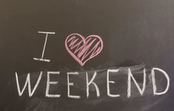 Znak "i love weekend" na tablicy — Zdjęcie stockowe