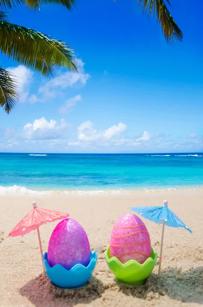Easter eggs on the beach — Stock Photo, Image