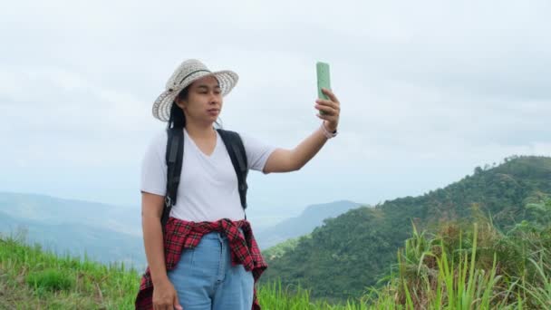 Hipster Woman Hat Relaxing Nature Vacation Taking Selfie Smartphone Mountain — Stock Video