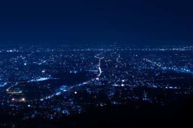 Tayland 'ın Chiang Mai şehrinde zaman aşımı. Doi Suthep 'in görüşü turistler için popüler bir turizm merkezi..