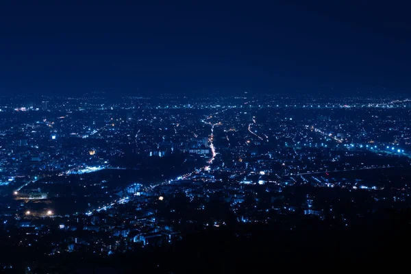 Tayland 'ın Chiang Mai şehrinde zaman aşımı. Doi Suthep 'in görüşü turistler için popüler bir turizm merkezi..