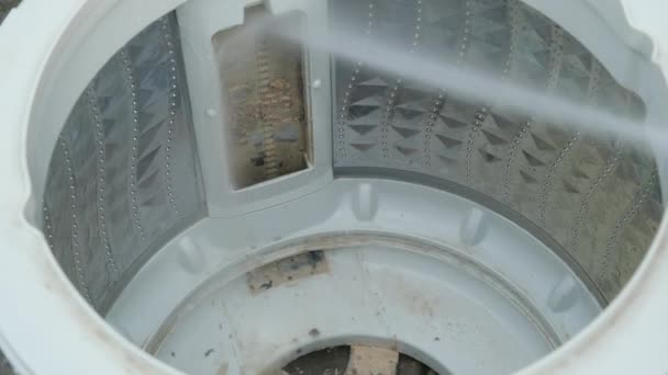 Närbild Tvättmaskin Trumma Avkalkning Med Högtryckstvätt Delar Och Tillbehör Inuti — Stockvideo