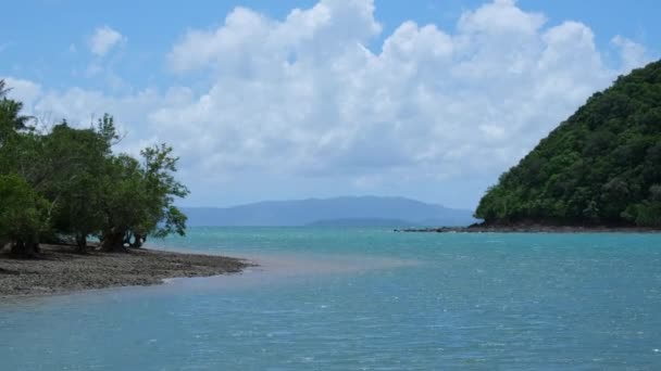 Beautiful Sea Waves White Sand Beach Tropical Island Ocean Beach — Vídeo de Stock