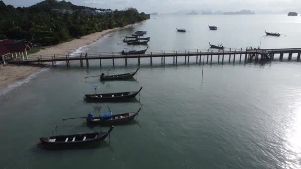 Aerial View Drones Fishing Boats Shore Low Tide Top View — Vídeo de stock
