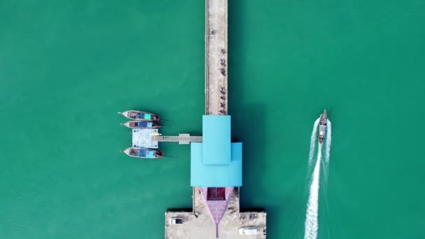 Aerial View Drone Pier Tropical Sea Lot Thai Traditional Longtail — Stockvideo