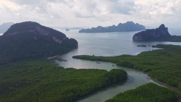 Aerial View Phang Nga Bay Surrounded Limestone Mountains Fertile Mangrove — Stockvideo