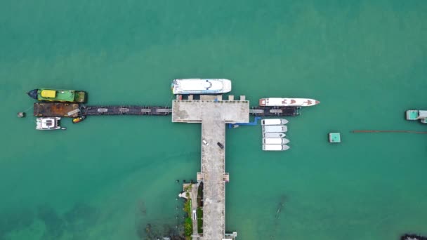 Aerial View Drone Commercial Ship Cruise Ship Parked Marina Transportation — Vídeos de Stock