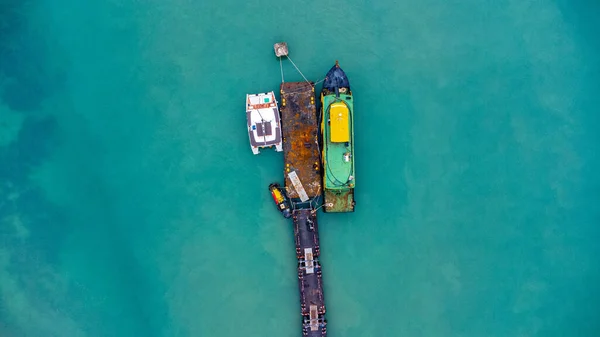 Aerial View Drone Commercial Ship Wharf Transportation Travel Background Beautiful — Fotografia de Stock