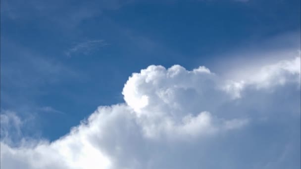 Vista Aérea Céu Bonito Com Nuvens Sol Dia Verão Lapso — Vídeo de Stock