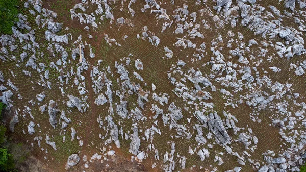 Vista Aérea Pequeñas Rocas Roca Sedimentaria Acantilado Norte Tailandia Fondo — Foto de Stock