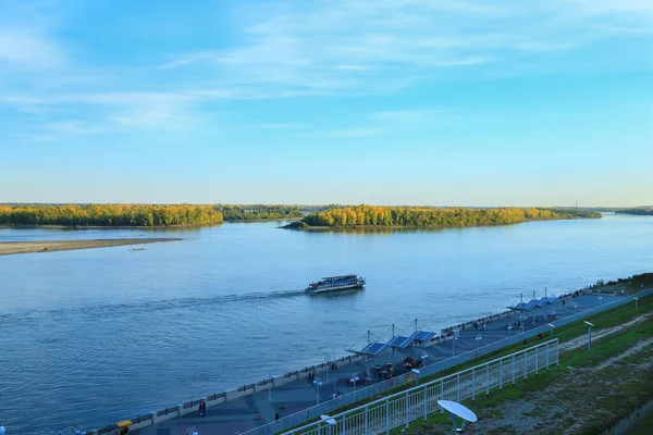 Rzeka Mieście Barnaul Rosja — Zdjęcie stockowe