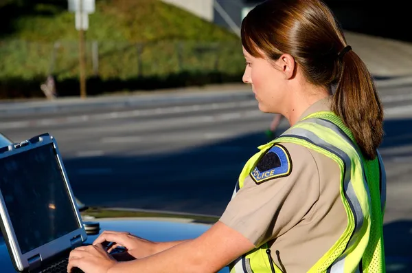 Polizistin — Stockfoto