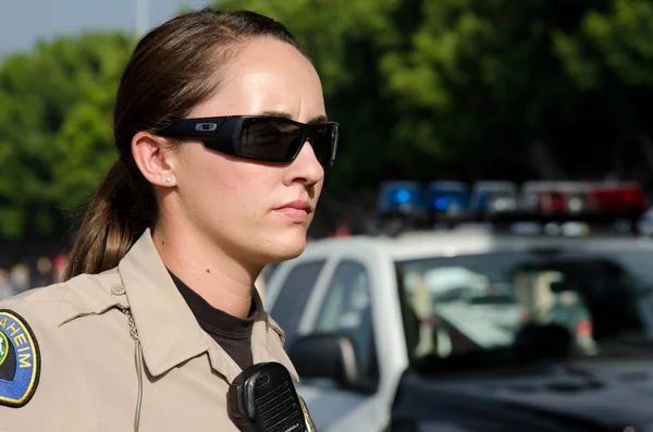 Ufficiale di polizia donna — Foto Stock