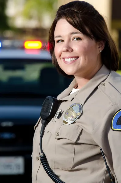 Oficial de policía mujer — Foto de Stock