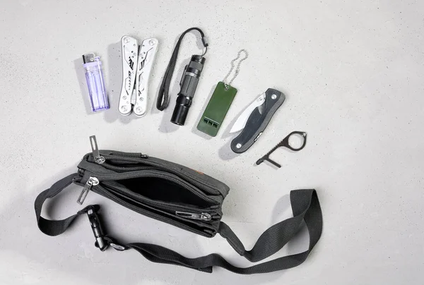 Wearable Set Survival Tourism Every Day Carry Flat Lay Gray Stok Gambar Bebas Royalti