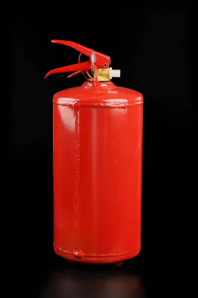 Rode Brandblusser Close Hendelcontrole Brandveiligheid Bij Ongevallen Rampen Geïsoleerd Zwarte — Stockfoto