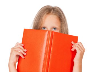 güzel küçük bir kız bir kitap gizleme